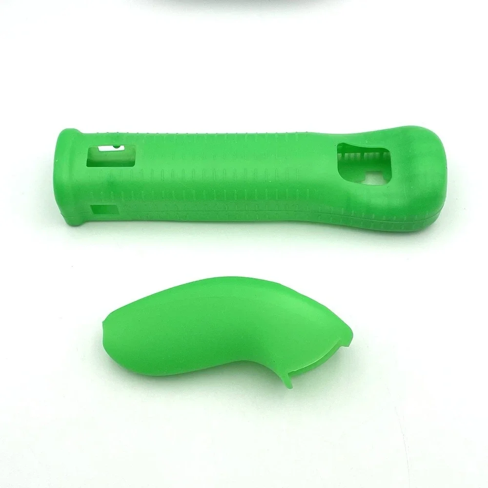 Memorex (2) Nintendo Wii Remote Sleeves Blue‎ New Sealed + Green Used MotionPlus